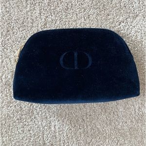 AUTHENTIC DIOR 2022 holiday beauty makeup bag